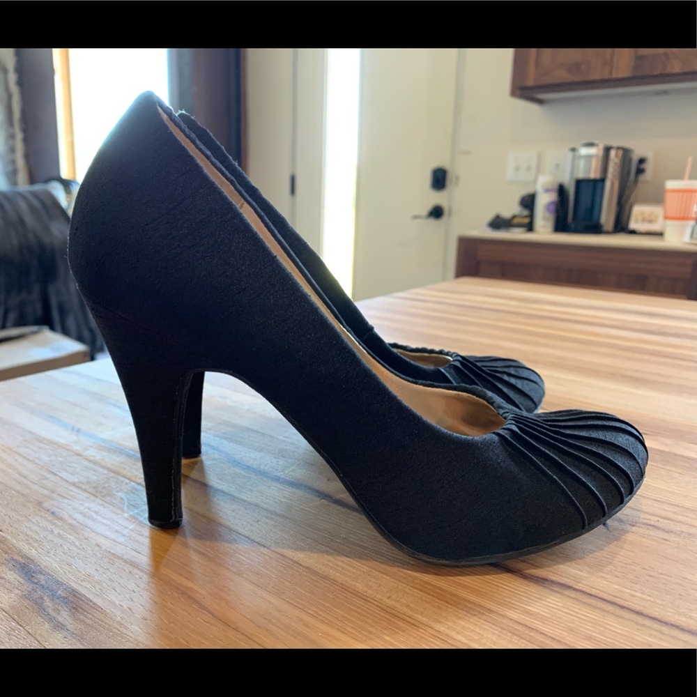 K9 by Rocketdog black heels size 9